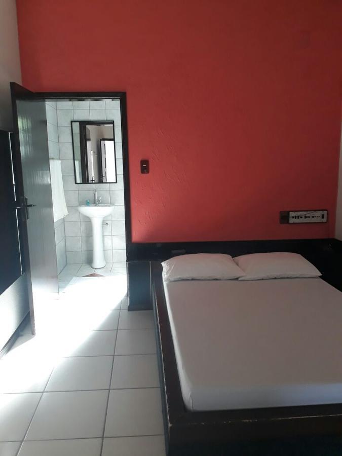 Motel Casa Branca Blumenau Exterior photo